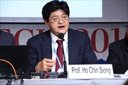 Prof. Ho's photo